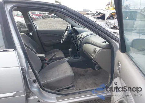 2005 Nissan Sentra 1.8S z USA, uszkodzony, nr VIN 3N1CB51D15L570303